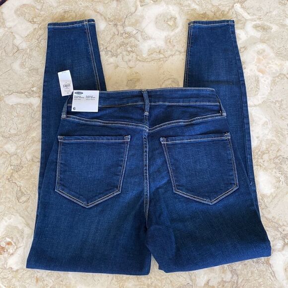 NWT Old Navy Rockstar Super Skinny High Rise Jeans - Picture 5 of 13